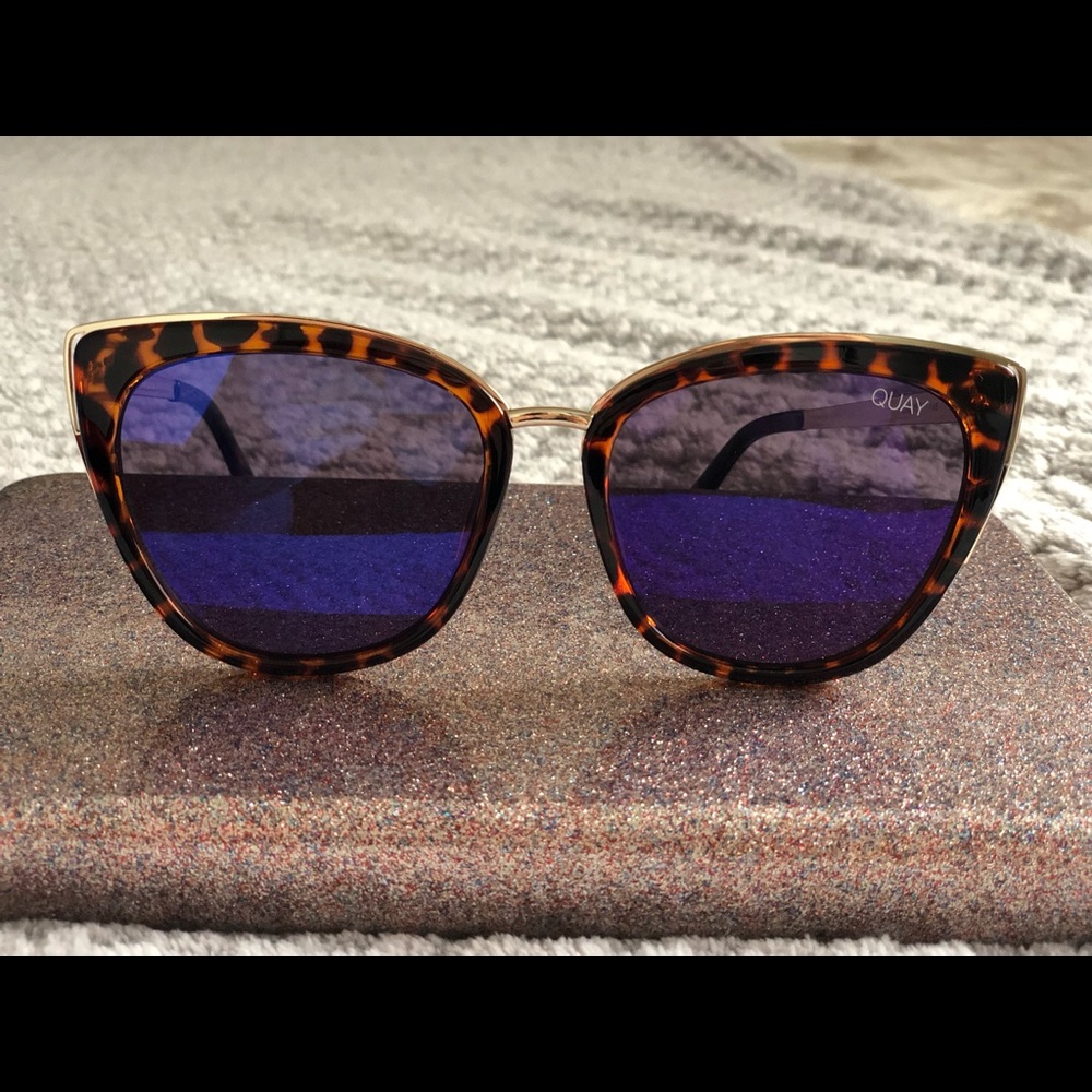 QUAY AUSTRALIA TORR/PURP